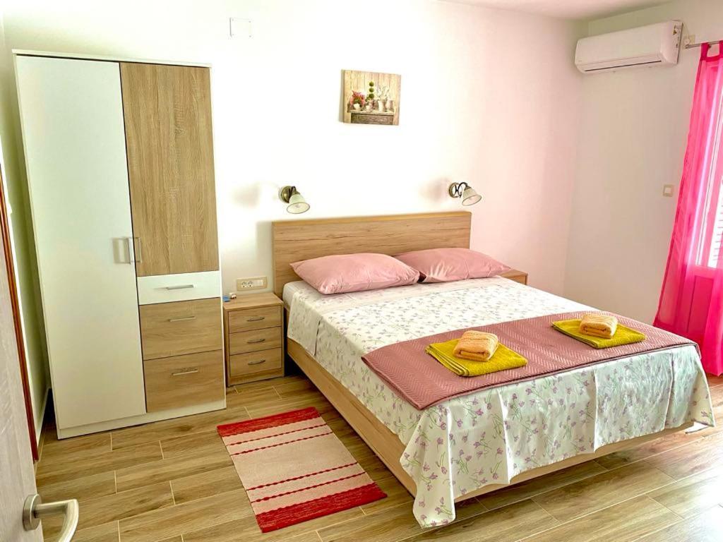 Apartman Miljenko - Matovica Kampor Exterior foto