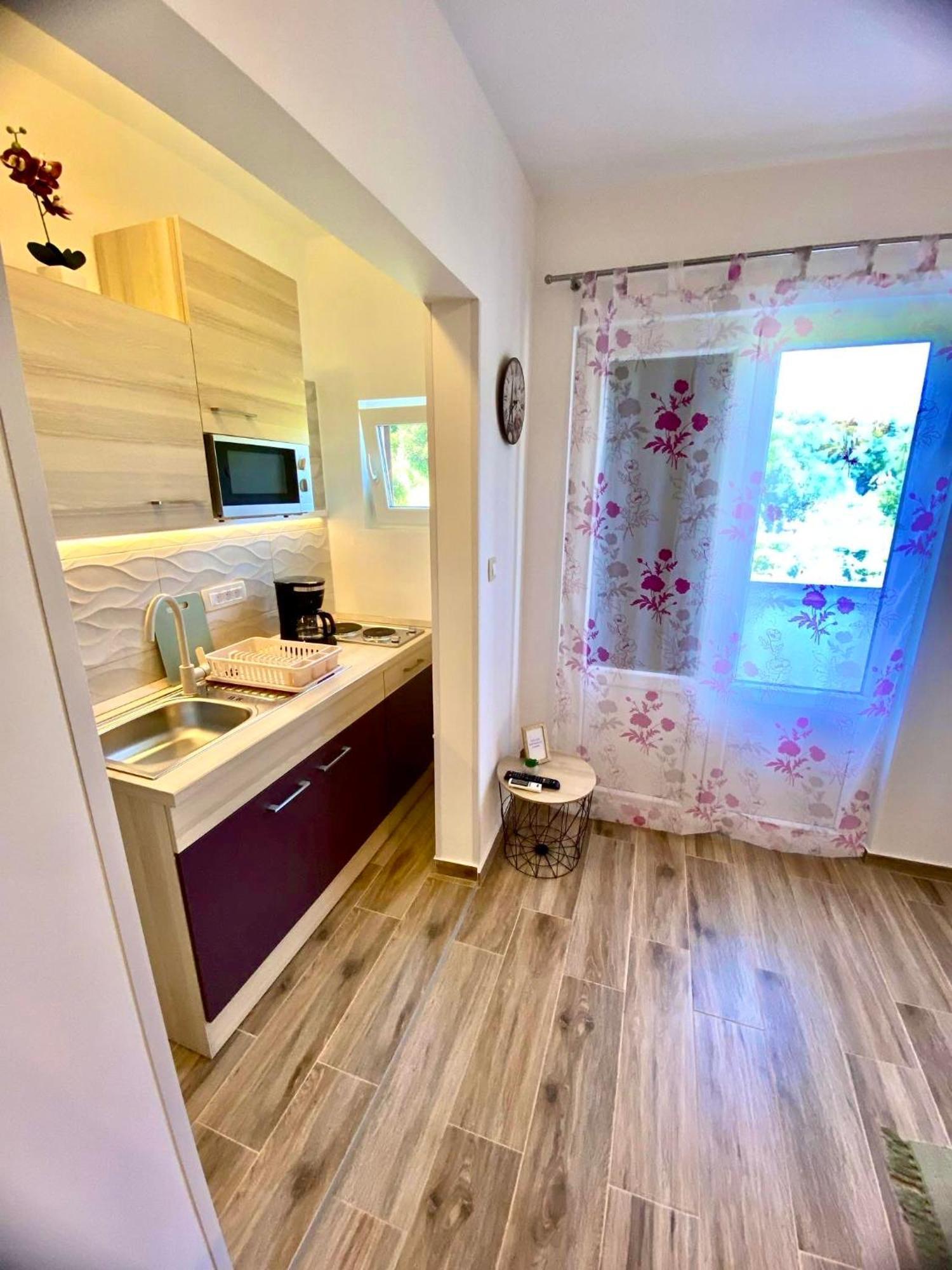 Apartman Miljenko - Matovica Kampor Exterior foto