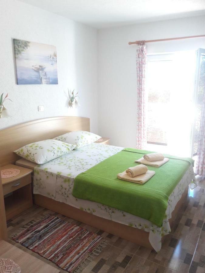 Apartman Miljenko - Matovica Kampor Exterior foto